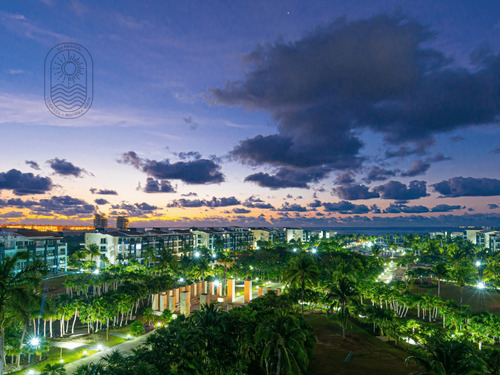 Departamento En Venta En Playa Del Carmen, Quintana Roo, Mareazul, Con Alberca Privada