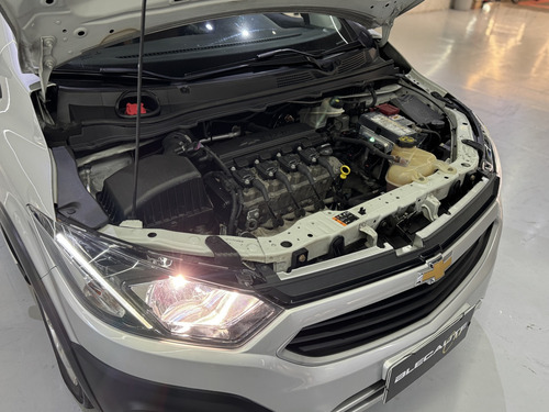 Chevrolet Onix 1.4 MPFI ACTIV 8V FLEX 4P AUTOMÁTICO