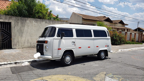 Volkswagen Kombi 1.4 Lotação Total Flex
