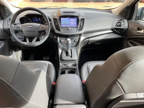 Ford Escape 2.0 Titanium