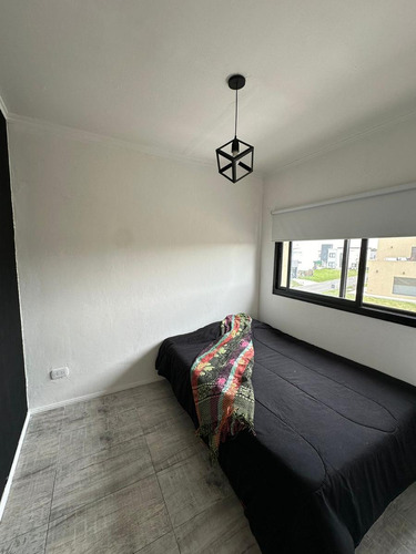 Casa En Venta, Barrio Vicente Federico I