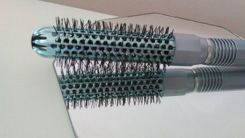 Cepillo Térmico Metálico Secar Cabello Marca Blason Antifriz