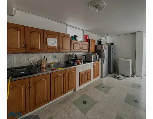 Apartamento En Laureles(mls#247740)