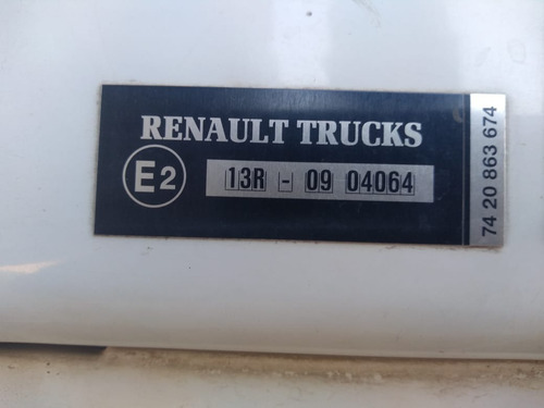 Camión Renault 440 Dxi