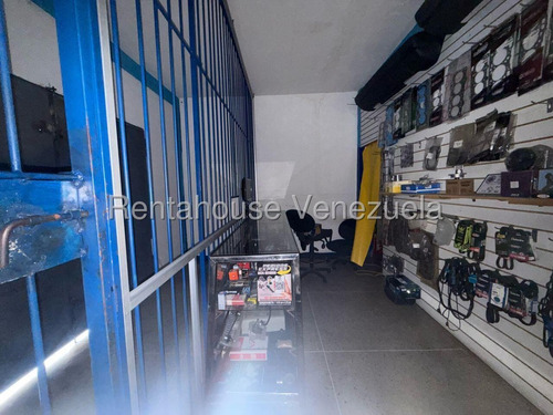 En Alquiler Loca Comercial En Zona Centro De Barquisimeto Cod: 25-20716