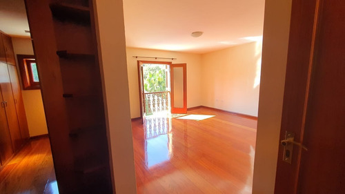 Residência Alto Padrão 500m2 - Interlagos