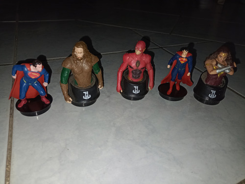 Cinemex Figuras De Vaso Promocional Dc Cómics Justice League