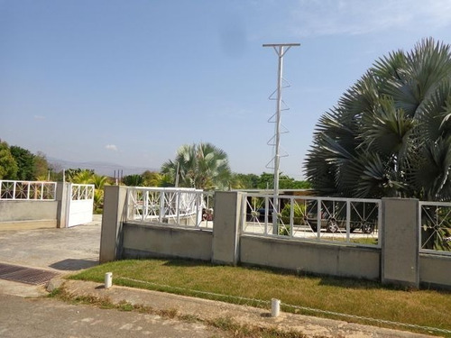 Imagen 3 de 30 de Angelica Naty Rent A House Casa En Venta Safari Carabobo Country Valencia Cod 22-204 Ar
