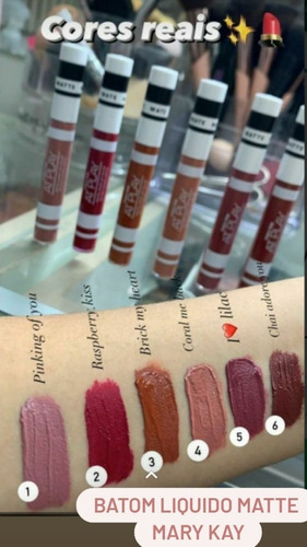 Lápiz labial mate líquido At Play, acabado FELLING SHY, color: SPICER TRUFFLE