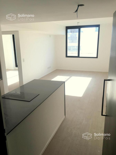 Venta Departamento 2 Ambientes En La Lucila