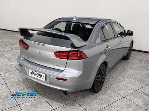 Mitsubishi Lancer HL-T 16V