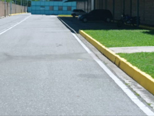 Ns Vende Complejo Industrial 18 Mil M2 Av. Aragua Maracay