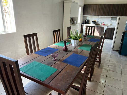 Casa De Praia Menos De 10mts Da Praia Com 3 Quartos