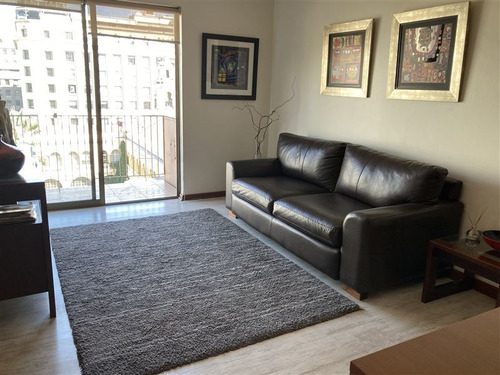 Imagen 7 de 15 de Oficina Remodelada En Venta En Santiago