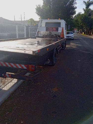 Imagem 3 de 4 de Volkswagen 8150 Delivery Plus