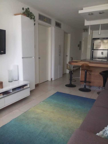 Imagen 4 de 14 de Venta Apartamento De 2 Hab / 2 Baños. Excelente Condominio.