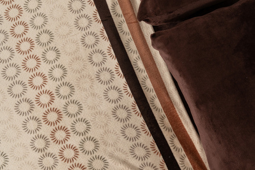 Sábana Invernal Tamaño King Size Color Solaris Diseño De La Tela Beige