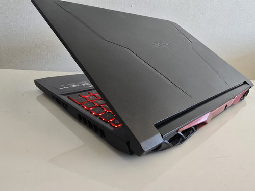 Notebook Acer Nitro 5 An515-57 | I5-11va 16gb 512gb Rtx 3050 (Reacondicionado)