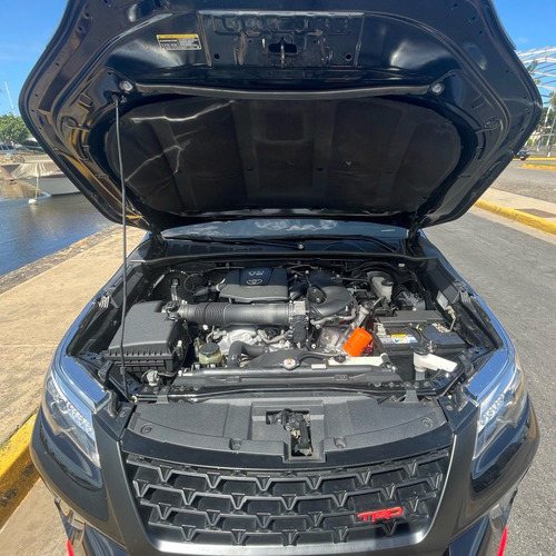 Imagen 14 de 14 de Toyota Fortuner Trd
