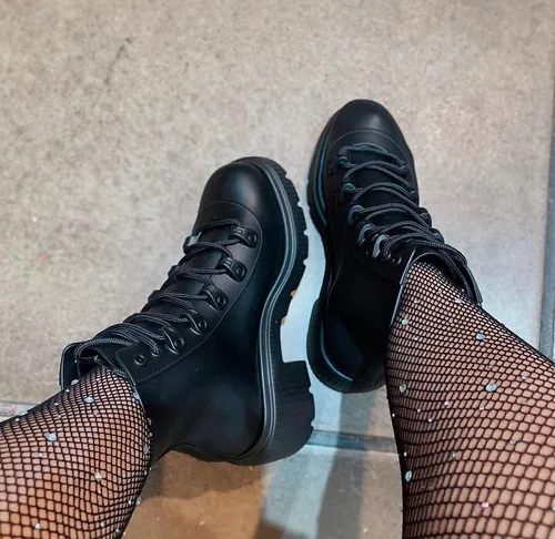 Botinha sales coturno melissa