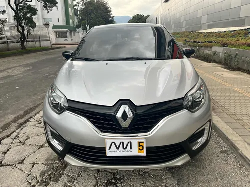 Renault Captur 2.0 Intens Automática