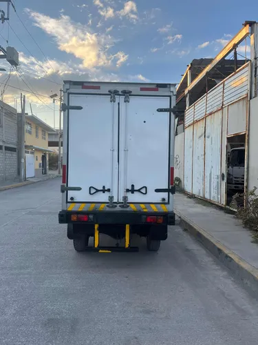 Hino 300 616 Long