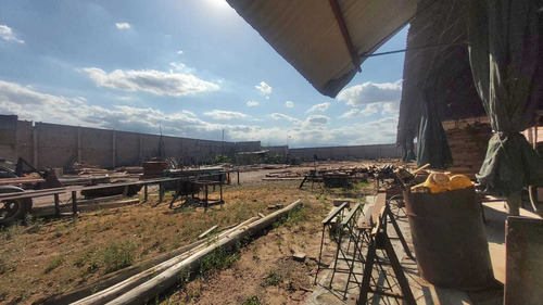 Imagen 25 de 27 de Galpón · Alquiler · 7.000 M2 · Dos Galpones · Oficina · Heras