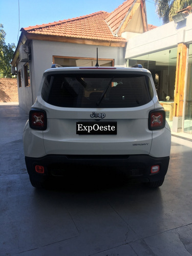 Imagen 3 de 8 de Jeep Renegade Sport Plus 2017 Expoeste