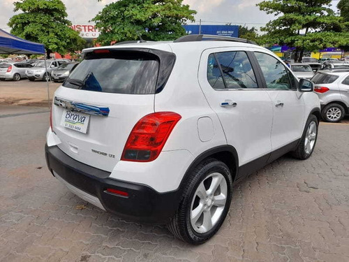 Imagem 4 de 9 de Chevrolet Tracker Ltz 1.8 16v Ecotec 2015