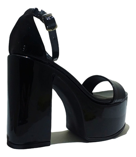 Imagen 3 de 5 de Sandalias Sasha Charol Black