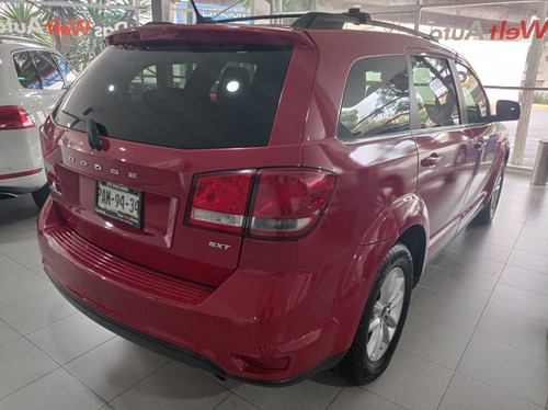 Imagen 4 de 15 de Dodge Journey 2015 2.4 Sxt L4 7pas At