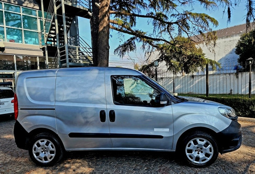 Imagen 4 de 13 de Fiat Doblo Cargo Active 1.4 1plc 2017 90.000km Fcio T/usado
