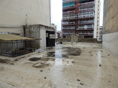 Lote De 8.66x25.75 Mts En Pueyrredon Y Santa Fe - Hoy Espect Local Y 2 Ph C/entr Indep