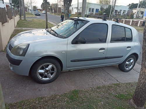 Renault Clio 1.6 Expression 2004