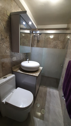 Imagen 7 de 8 de Townhouse En Alquiler Conjunto Residencial Ciudad Real Barcelona