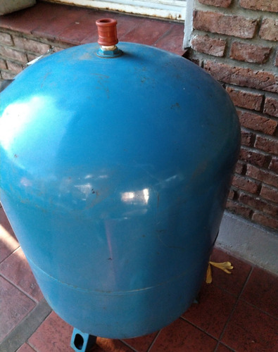Tanque Hidroneumatico Aquasystem Italia 200 Litros Vertical