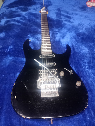 Guitarra Electrica Ibanez Diestro Negro Maple (Usado)