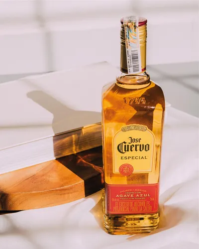Tequila Jose Cuervo Especial - mL a $137
