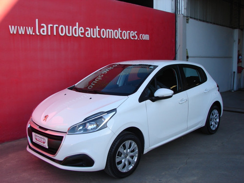 Peugeot 208 1.6 Active
