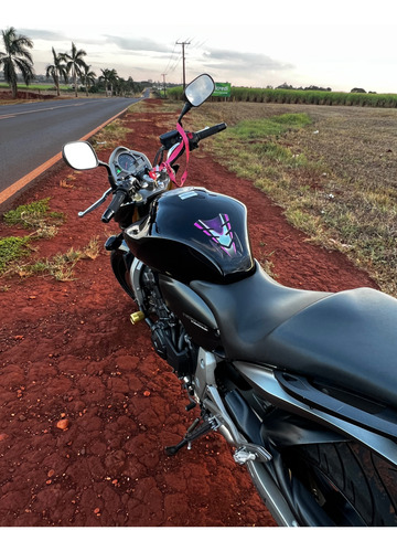Hornet 600cc Preta Com Dourado