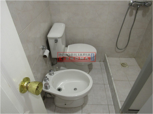 Apartamento En Brava - Punta Del Este- Ref: 6918