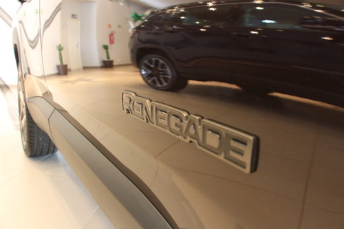 Jeep Renegade Limited 1.8 4x2 (aut) (flex)