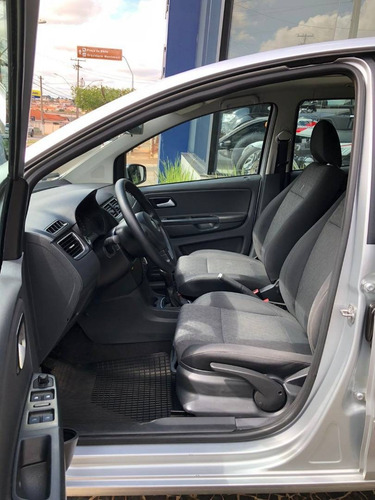 Imagem 7 de 9 de Volkswagen Fox 1.6 Mi 8v Flex 4p Manual