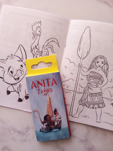 Libritos Para Colorear Moana 10 Unid Con Cajita De Lápices