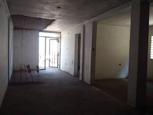 Imagen 8 de 17 de Townhouse En Obra Gris Conjunto Residencial River Side