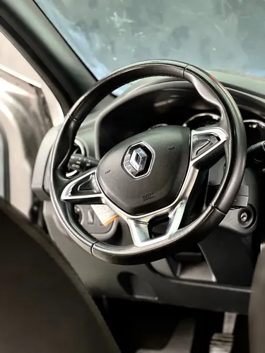 Renault Logan 1.6 Zen