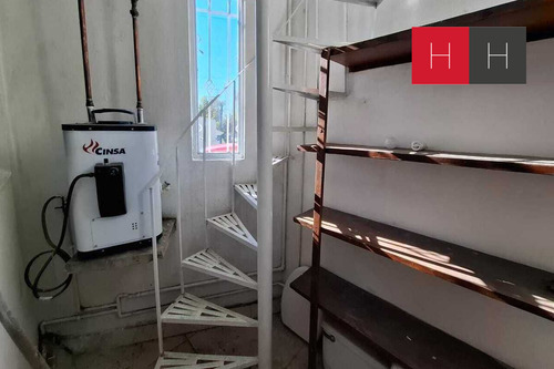 Casa En Venta En Lomas Del Mármol