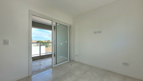 Venta Ph Cuatro Ambientes Con Jardín En Boulogne