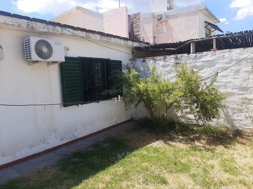 Venta Casa De Barrio El Hornero Ii