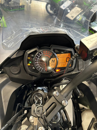Imagen 6 de 25 de Kawasaki Versys 300 2023 L/n (no Ktm 390 Adventure Xre300)